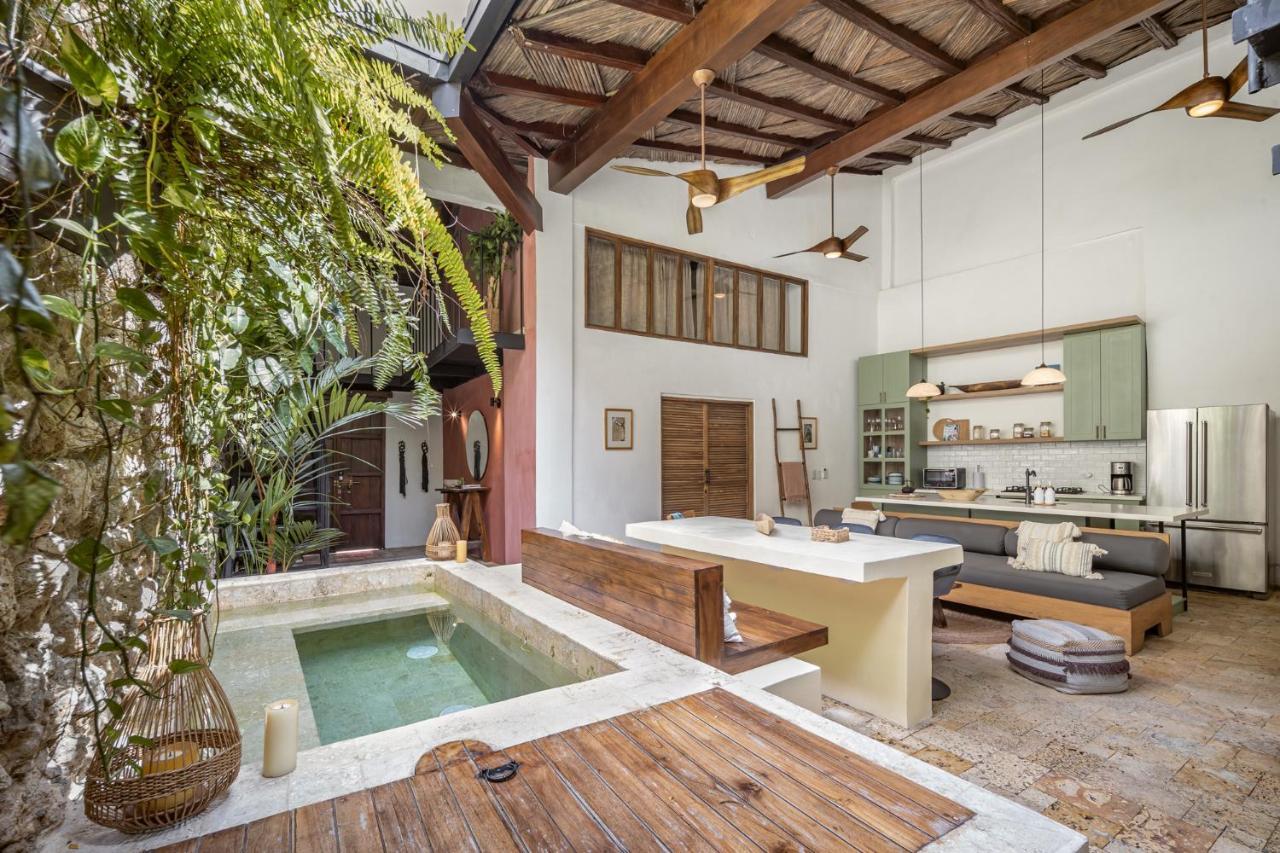 New Private 3 Bedroom Casa In The Old With Ensuite Bathrooms And Plunge Pool Villa *