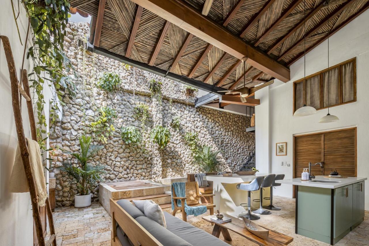 New Private 3 Bedroom Casa In The Old With Ensuite Bathrooms And Plunge Pool